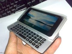 Nokia копирует “макбуки”